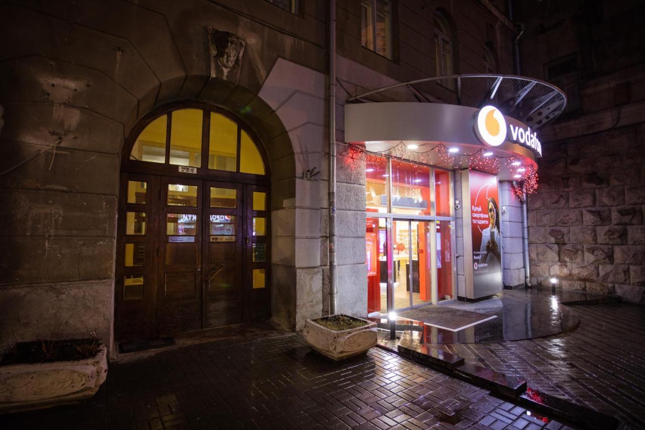 911 Apartments Khreshchatyk Κίεβο Εξωτερικό φωτογραφία